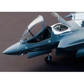 Kittyhawk 80102 Plus F-35B