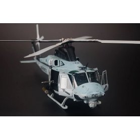 Kitty Hawk 80124 Bell Uh-1Y