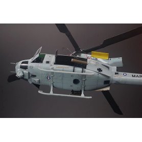 Kitty Hawk 80124 Bell Uh-1Y