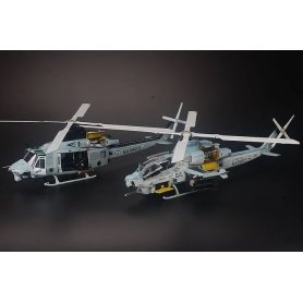 Kitty Hawk 80124 Bell Uh-1Y