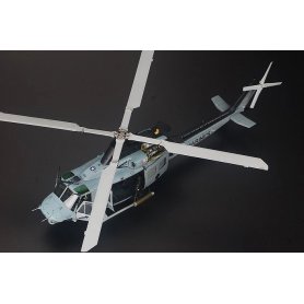 Kitty Hawk 80124 Bell Uh-1Y