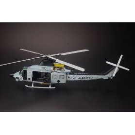 Kitty Hawk 80124 Bell Uh-1Y