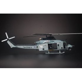 Kitty Hawk 80124 Bell Uh-1Y