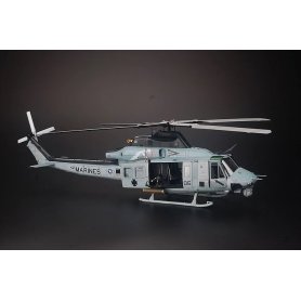 Kitty Hawk 80124 Bell Uh-1Y