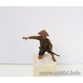 MB 1:35 35105 "CHARLIE ON THE LEFT!!!"