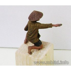 MB 1:35 35105 "CHARLIE ON THE LEFT!!!"