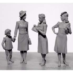 MB 1:35 35148 WOMEN OF WW II ERA