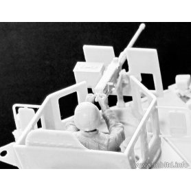 MB 1:35 35170 "Man Down!" US MODERN ARMY, MIDDLE EAST, PRESENT DAY
