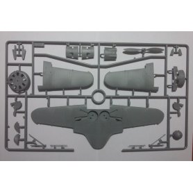 ICM 1:32 Polikarpov I-16 Type 24