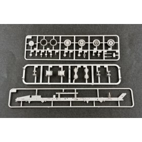 Trumpeter 1:35 M983 HEMTT i wyrzutnia M901