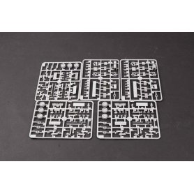 Trumpeter 1:35 Pojazd inżynieryjny M1132 Stryker z trałem przeciwminowym 