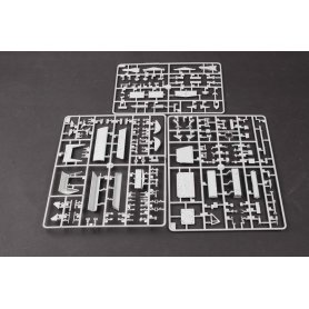 Trumpeter 1:35 Pojazd inżynieryjny M1132 Stryker z trałem przeciwminowym 
