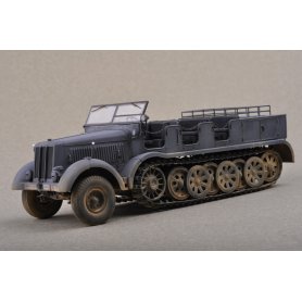 Trumpeter 1:35 Sd.Kfz.8 Schwerer Zugkraftwagen 12t