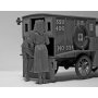 ICM 35662 Model T 1917 Ambulance w/US Personnel