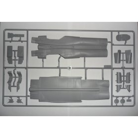 ICM 1:48 MiG-25 RB