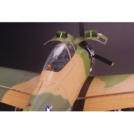 KittyHawk 32015 T-28C Trojan