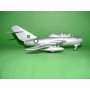 TRUMPETER 02805 MIG-15 UTI 1/48