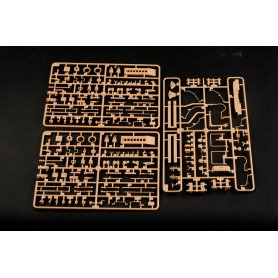 HOBBY BOSS 85502 1/35 M1070/M1000 HETS