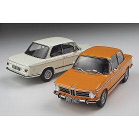 Hasegawa HC-23 21123  1/24 BMW 2002 tii (1971)