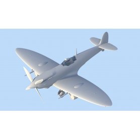 ICM 48060 Spitfire Mk.IXc Beer delivery