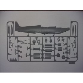 ICM 48060 Spitfire Mk.IXc Beer delivery