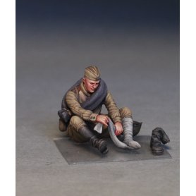 Mini Art 1:35 Soviet soldiers taking a break