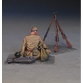 Mini Art 1:35 Soviet soldiers taking a break