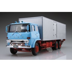Aoshima 1:32 Fuso T951N