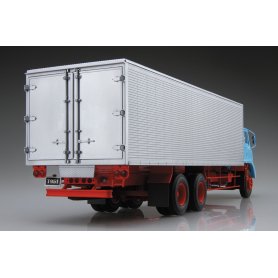 Aoshima 1:32 Fuso T951N