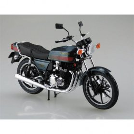 Aoshima 1:12 Kawasaki Z400FX E4