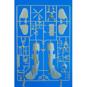 Special Hobby 72350 1/72 SB2C-5 Helldiver