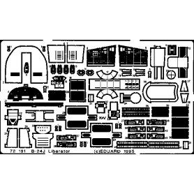 Eduard 1:72 B-24J dla Academy