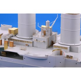HMS Hood pt. 6 superstructure TRUMPETER 