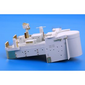 HMS Hood pt. 7 main top TRUMPETER 