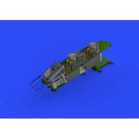 Eduard F-14A w/late wheels TAMIYA