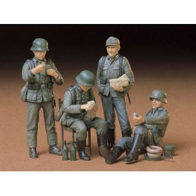 Tamiya 35129 Ger. Soldiers     1:35