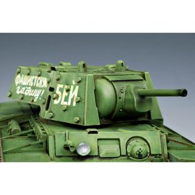 Trumpeter 1:35 KV-1S Ehkranami
