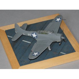 Eureka XXL WWII USN Aircraft Carrier Deck 1:72
