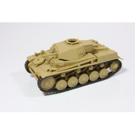 Tamiya 1:35 Pz.Kpfw.II i 5 figurek | Model do sklejania + farby + klej + pędzelki