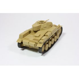 Tamiya 1:35 Pz.Kpfw.II i 5 figurek | Model do sklejania + farby + klej + pędzelki