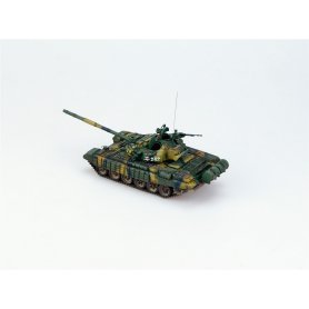 Modelcollect UA72011 T-72B1 with ERA main battle 