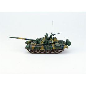 Modelcollect UA72011 T-72B1 with ERA main battle 
