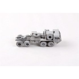 Modelcollect 1:72 M983A2 HEMTT i MAZ 7410