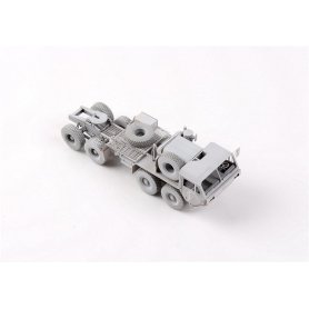 Modelcollect 1:72 M983A2 HEMTT i MAZ 7410