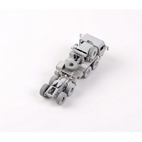 Modelcollect 1:72 M983A2 HEMTT i MAZ 7410