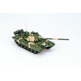 Modelcollect UA72006 T-72B/B1 Main battle tank