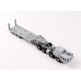 Modelcollect 1:72 MAZ-7410 z ChMZAP-9990