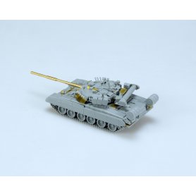 Modelcollect UA72060 Russian T-80UK Main Battle T.