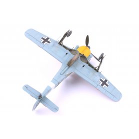 Eduard 1:48 Focke Wulf Fw-190A wczesna wersja ROYAL CLASS