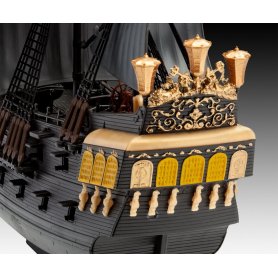 Revell 05499 1/150 Black Pearl
